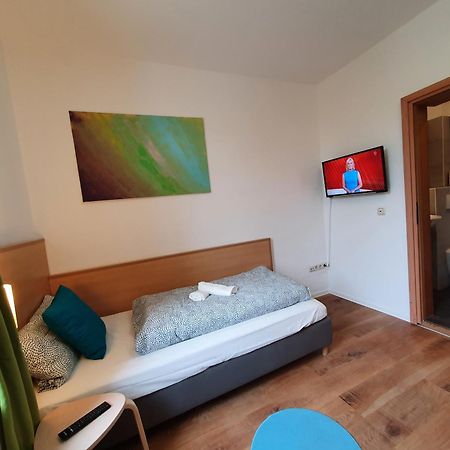 Garni Hotel Biebertal Am Milseburgradweg Хофбибер Номер фото